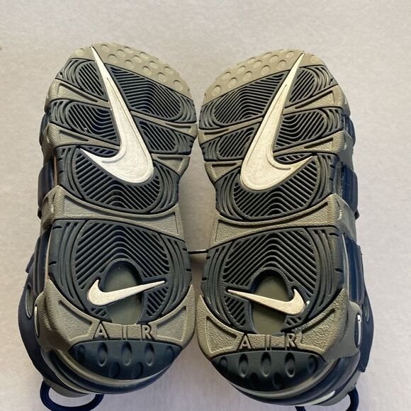 NIKE AIR More Uptempo Men’s Gray/ Navy Leather Upper Shoes 921948-003 Size 8.5US - Picture 7 of 8